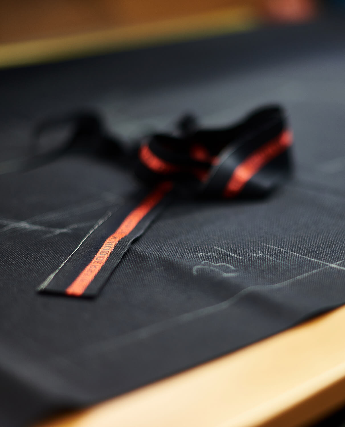 Savile_Row_Huntsman_Craft_Bespoke_T2