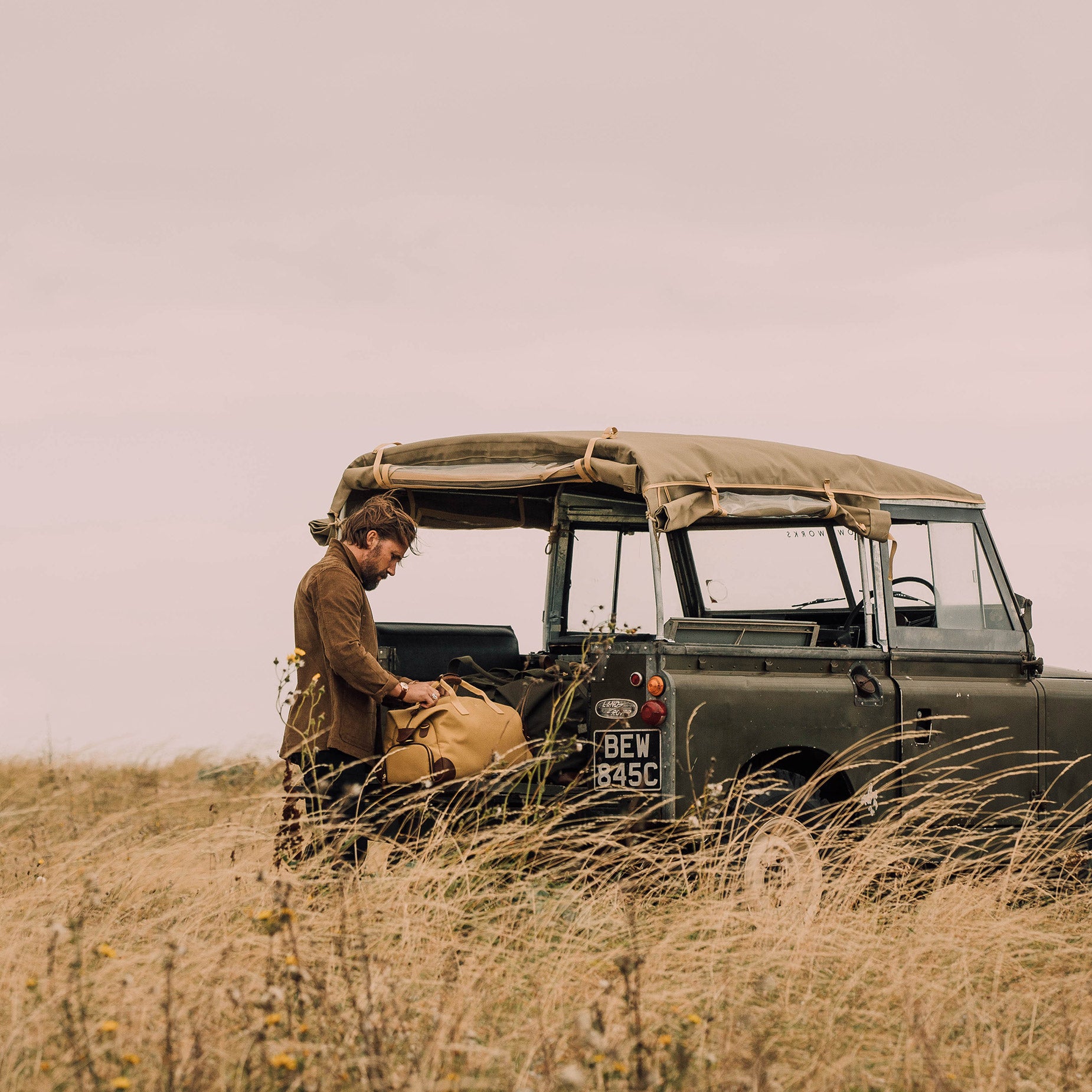 Bennett-Winch-Sand-Collection-Mobile-160921-7_eea624b6-3ffa-4e87-8189-5e7478708a54