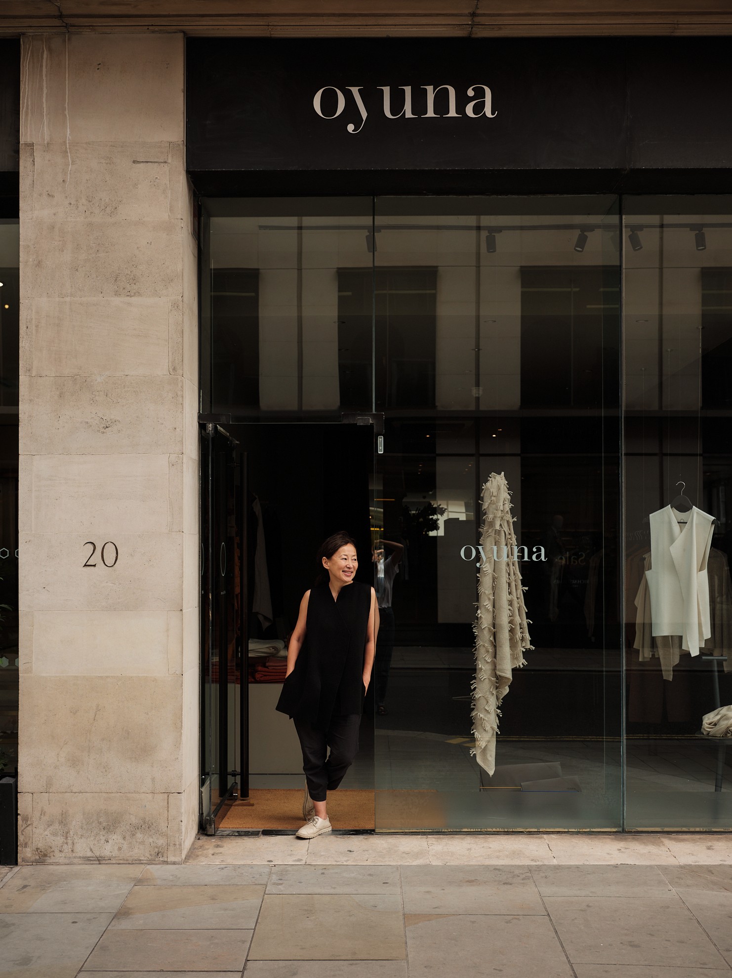 Saville_Row_Shop_Selects_DSCF1256